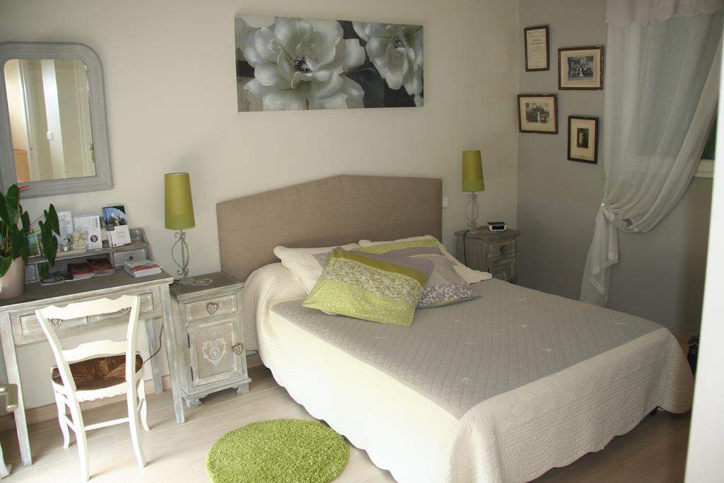 Une Chambre A La Campagne Basse-Goulaine Pokoj fotografie